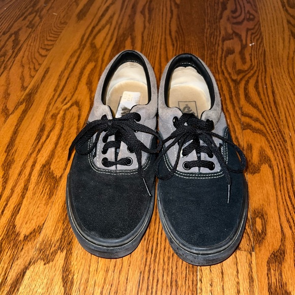 Vans Mens size 7.5 - Picture 2 of 4